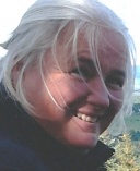 Robitaille, Lynne
